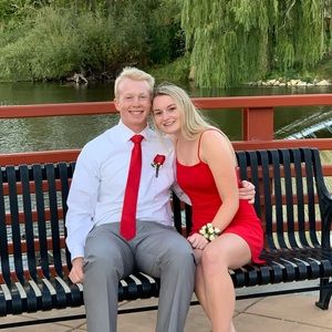 Meet your Posher, Kenzie